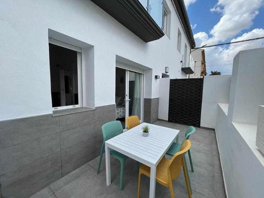 XVIII B Suite Apartamentos Morales & Arnal 龙达 外观 照片